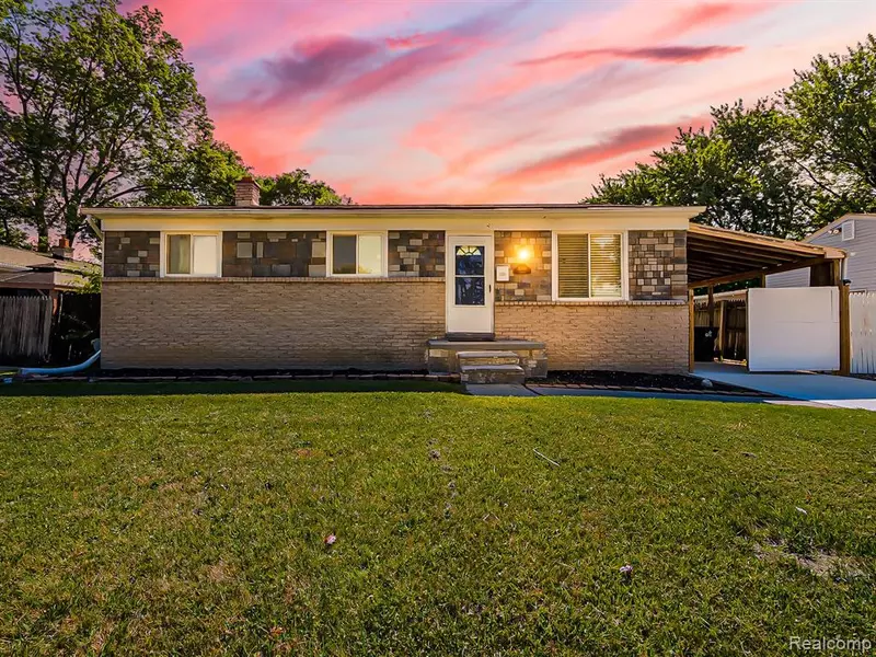 26446 Couzens Avenue, Madison Heights, MI 48071 3888