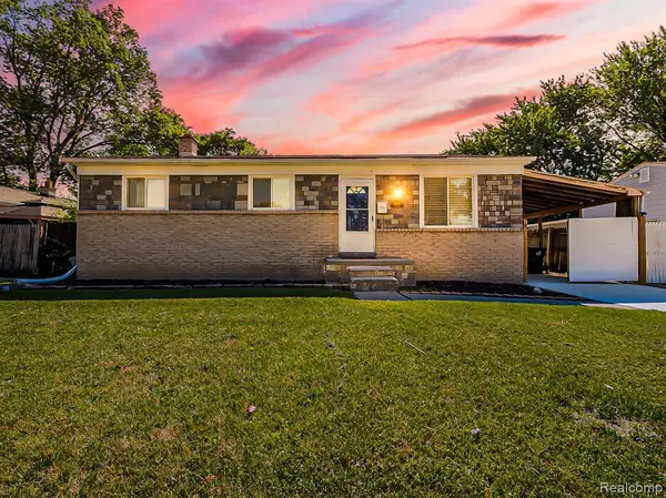 26446 Couzens Avenue, Madison Heights, MI 48071 3888