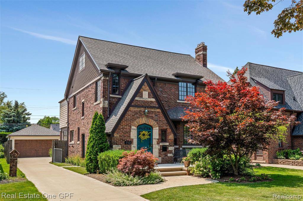 713 University Place, Grosse Pointe, MI 48230 1260