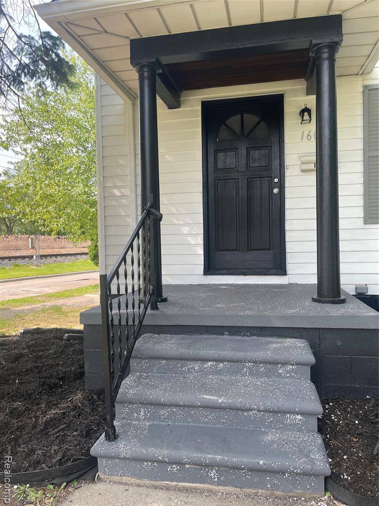Wyandotte, MI 48192 2552,160 Emmons Boulevard