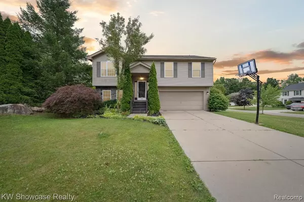 2738 Birchwood Drive, Waterford, MI 48329 3489