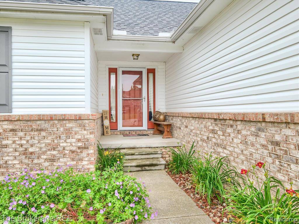Davison, MI 48423 1249,822 Alana Court