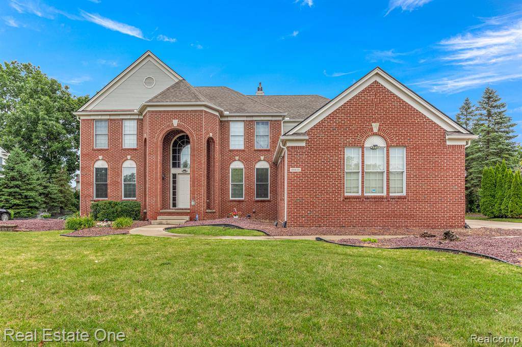 48416 Manhattan Circle, Canton, MI 48188 1495