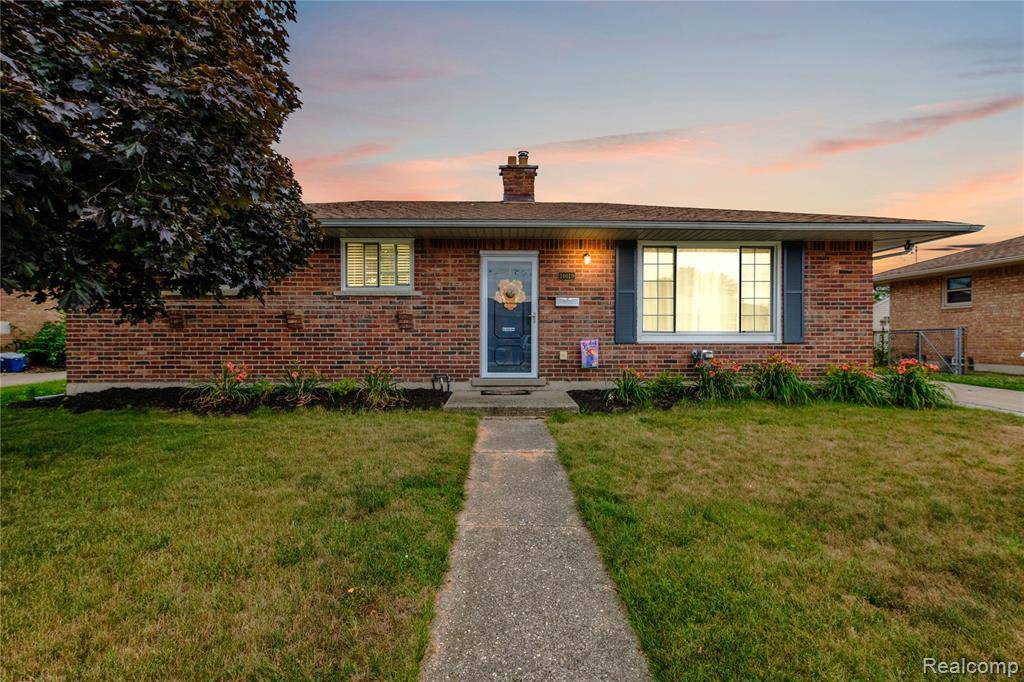 34019 Arrowhead Street, Canton, MI 48185 7024