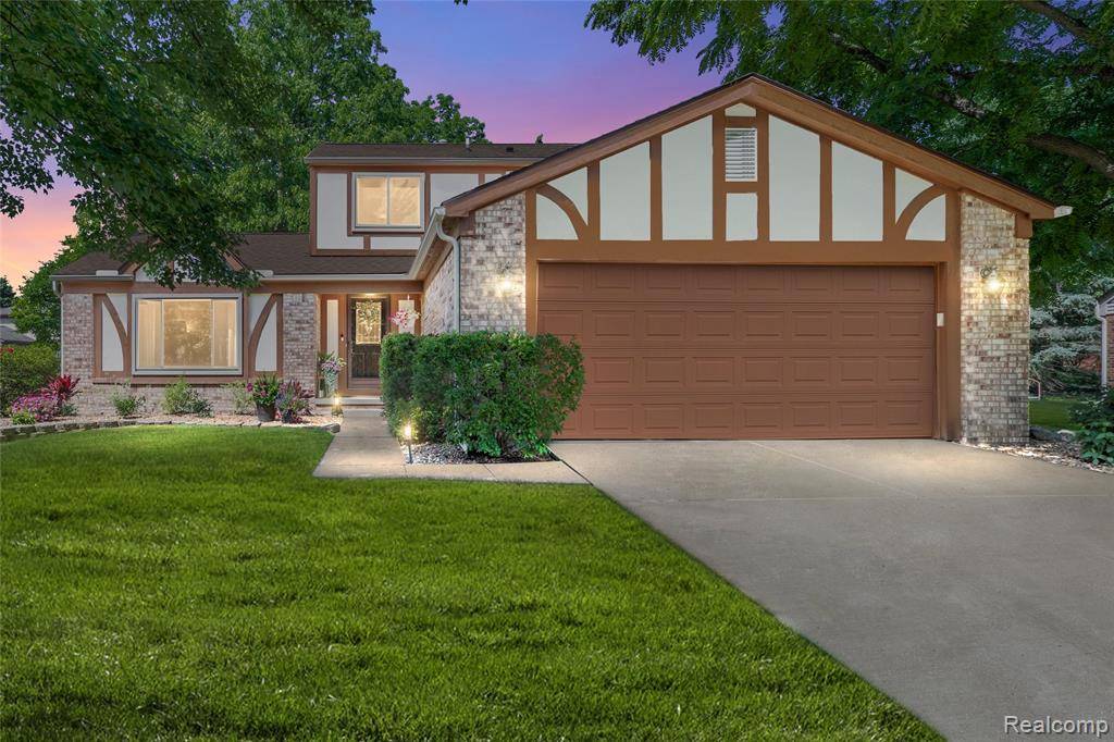 Novi, MI 48375,23719 Harvest Court