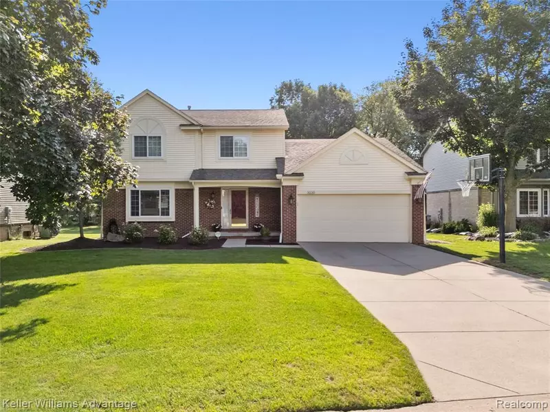 3235 Gateway Ledge, Commerce Twp, MI 48390 4304