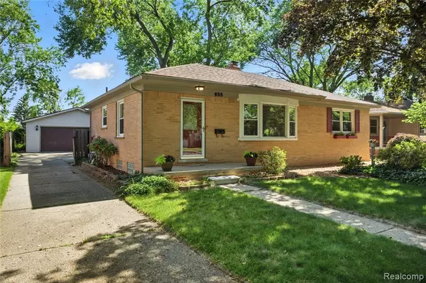 Plymouth, MI 48170 2207,655 Ross Street