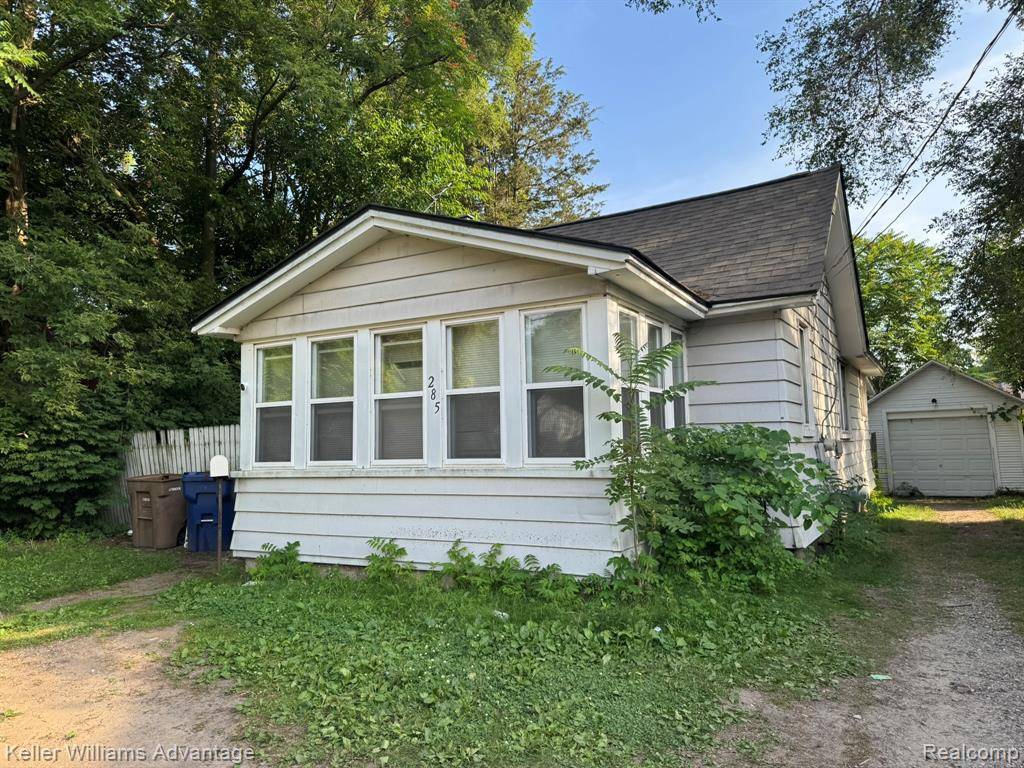 285 Voorheis Street, Pontiac, MI 48341 1946