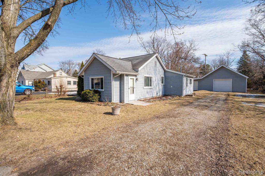 Rochester Hills, MI 48307 4643,2915 FRANKSON Avenue