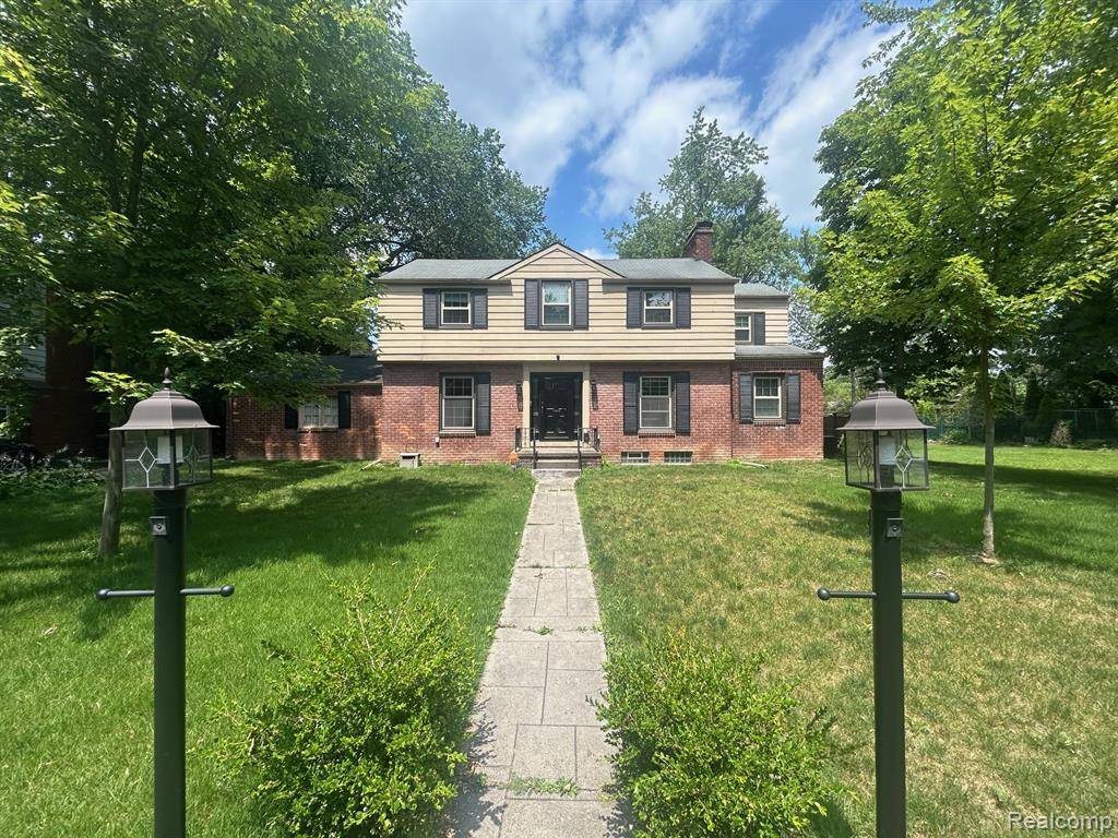 18750 Glenwood Boulevard, Southfield, MI 48076 2506