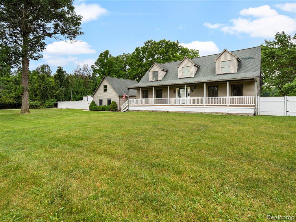 Ortonville, MI 48462 8624,485 N Hadley Road