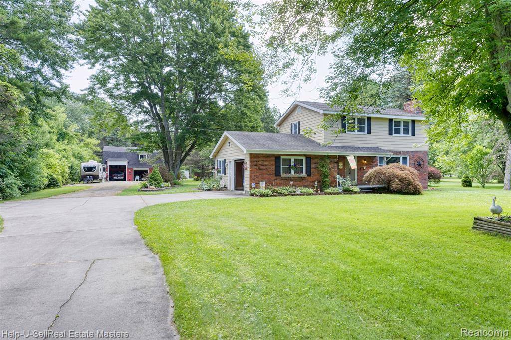 6060 State Road, Burtchville, MI 48059 2404