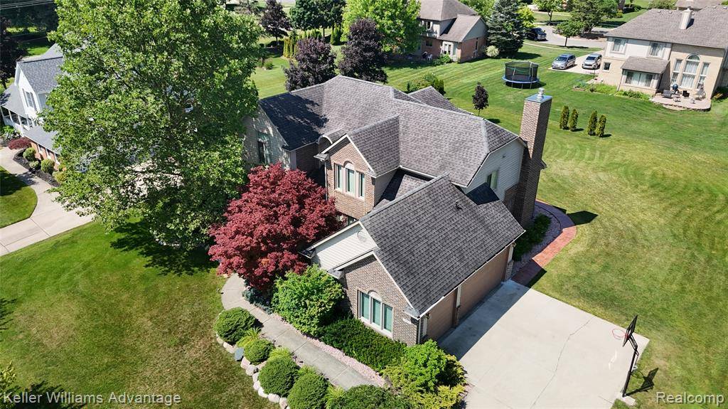 Canton, MI 48187 1261,7255 Stonebrook Drive