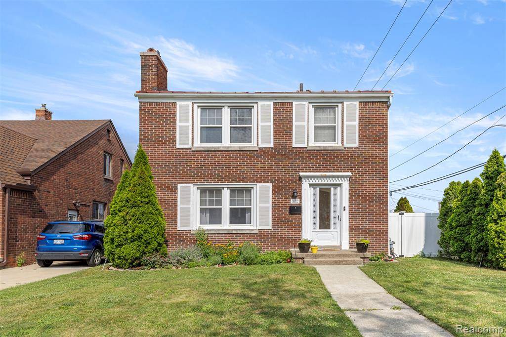 Wyandotte, MI 48192 3521,1889 20th Street