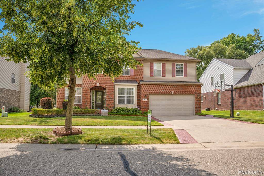 Rochester Hills, MI 48307 5072,3454 Everett Drive
