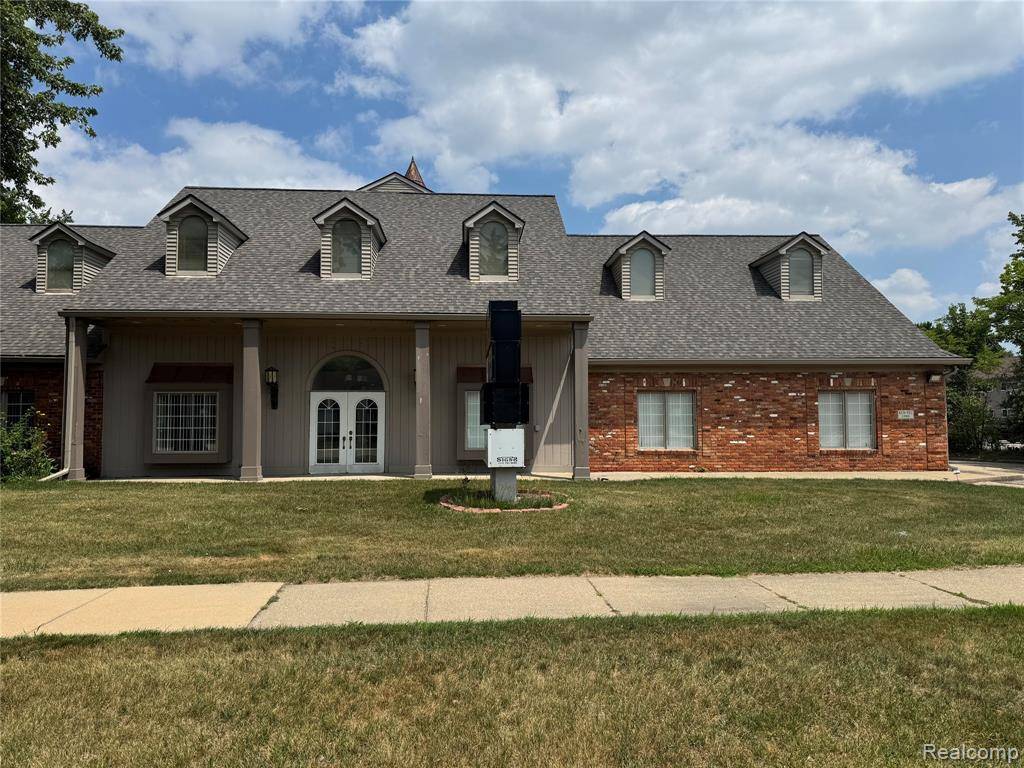 35414 Dequindre Road, Sterling Heights, MI 48310 4859