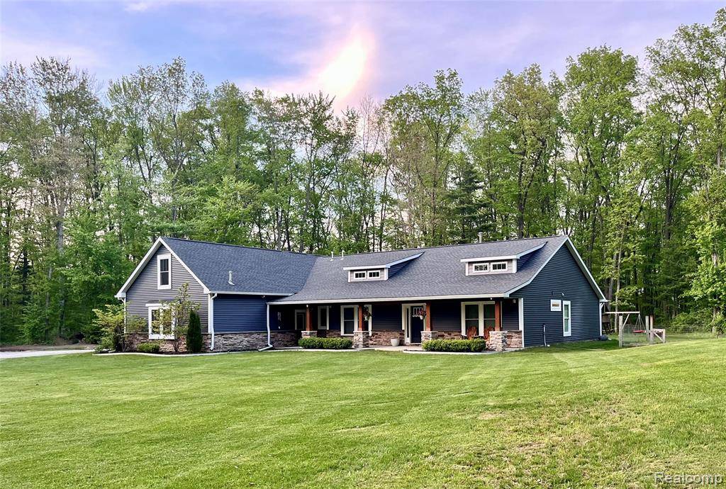 2400 N Hacker Road, Howell, MI 48855 9079