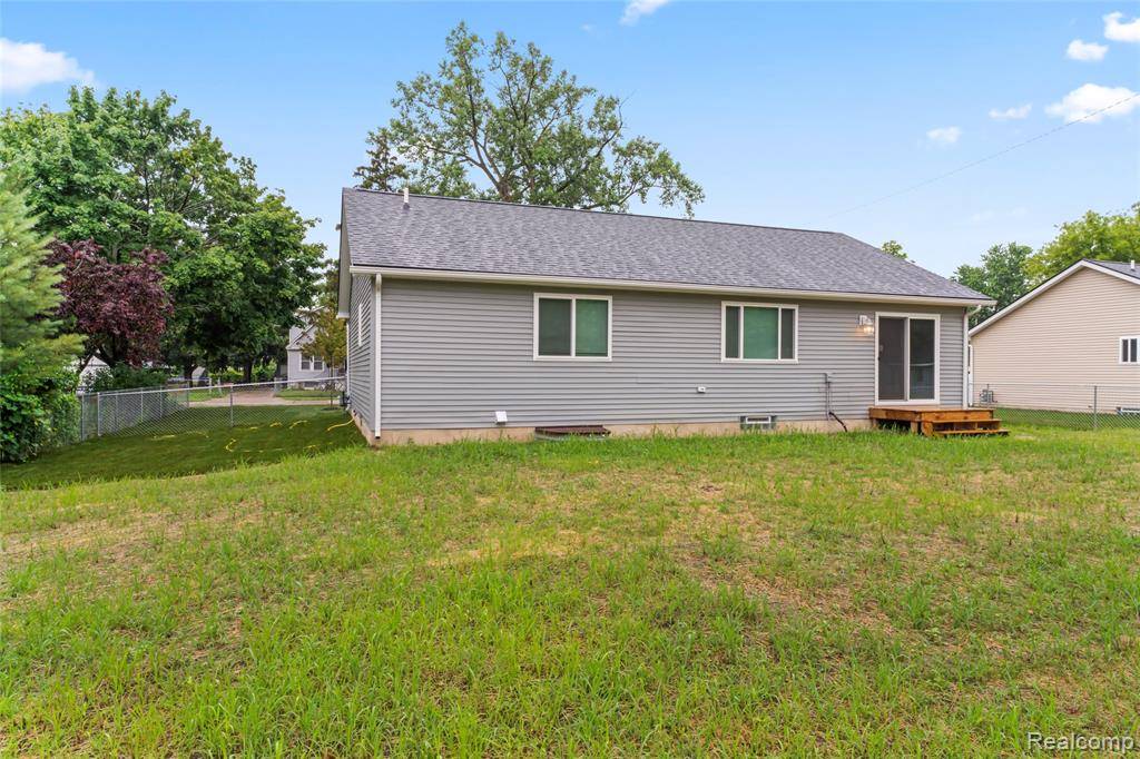 Warren, MI 48089 4417,23230 Bolam Avenue