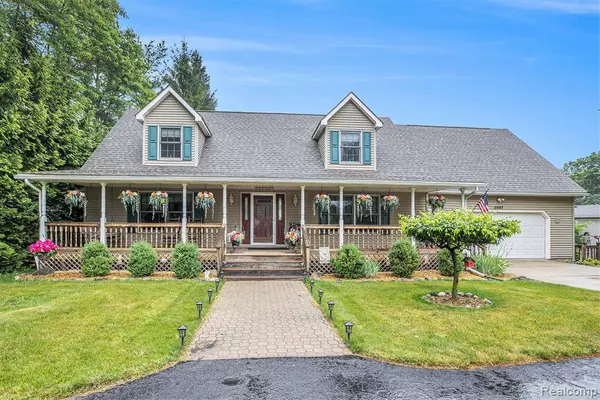3597 N Shimmons Circle, Auburn Hills, MI 48326 3911