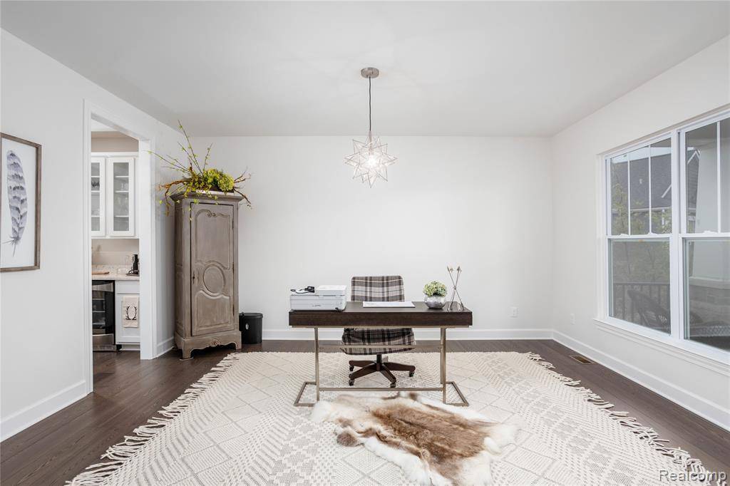 South Lyon, MI 48178 8380,53210 Weeping Willow Court