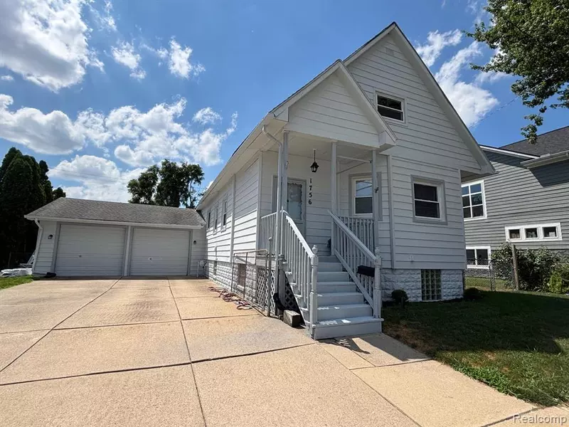 1756 2nd Street, Wyandotte, MI 48192 7226