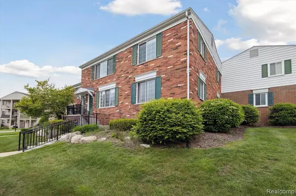 Rochester, MI 48307 2101,455 Baldwin Avenue