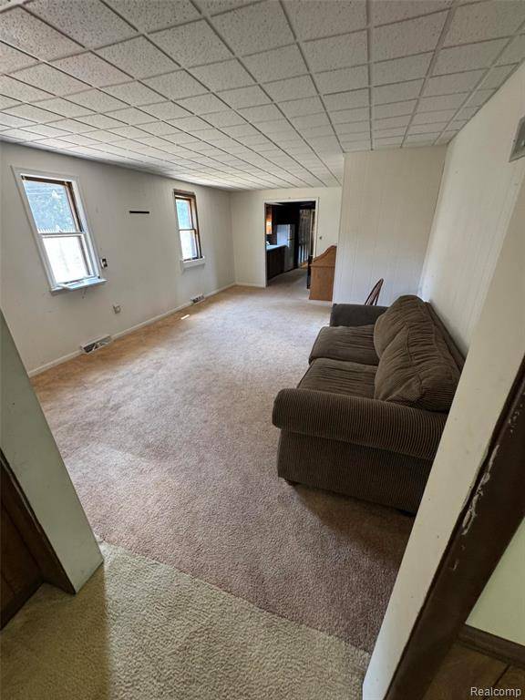 Rochester Hills, MI 48309 4245,3852 Alida Avenue
