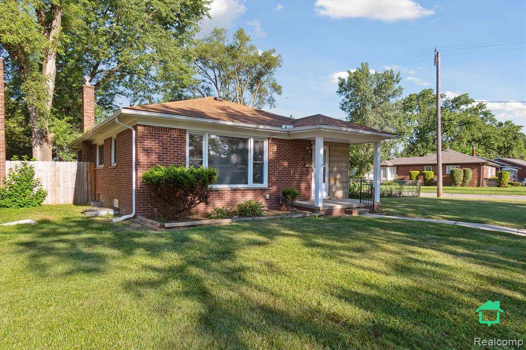Oak Park, MI 48237 2466,23161 Gardner Street