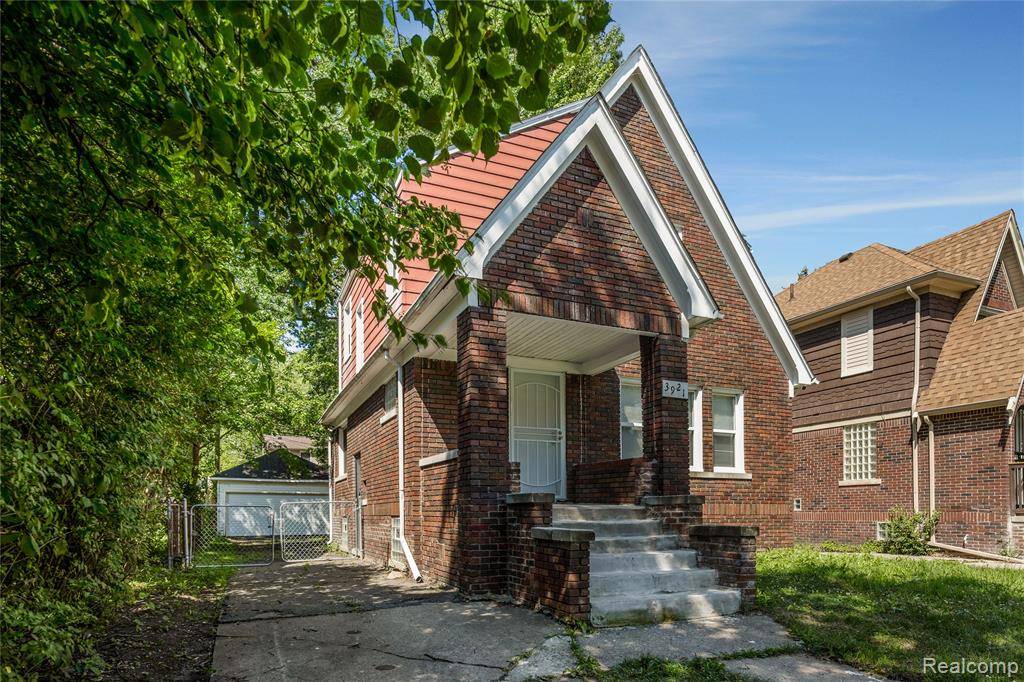 Detroit, MI 48224 3605,3921 Three Mile Drive