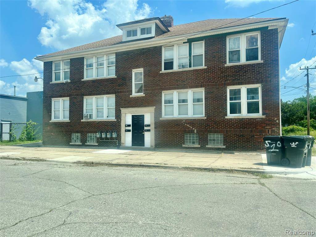 3548 Saint Clair Street, Detroit, MI 48214 5405