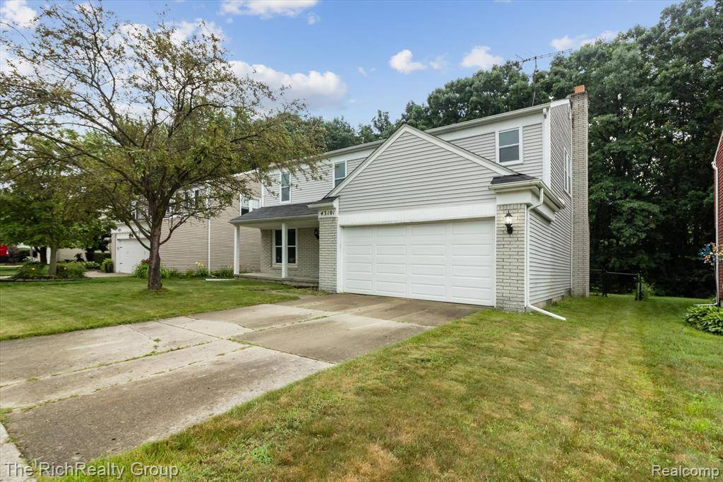 Canton, MI 48188 1900,43101 LANCELOT Drive