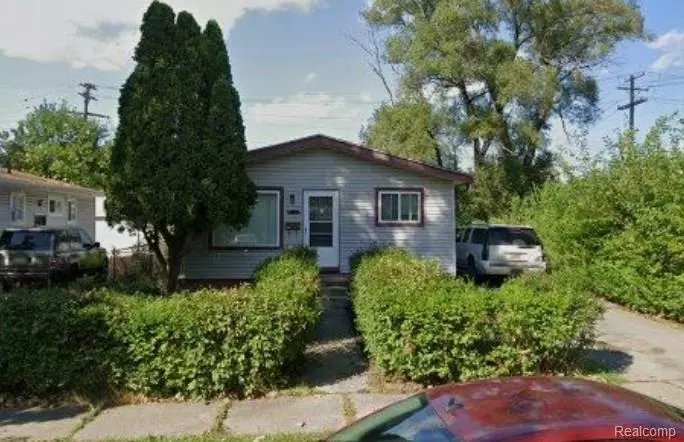 6865 Edgeton, Hamtramck, MI 48212