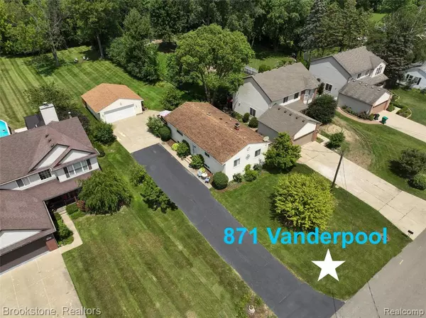 Troy, MI 48083 5155,871 VANDERPOOL Drive