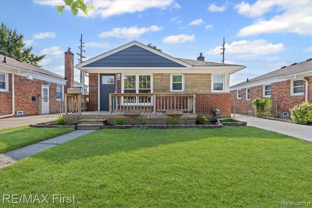 Saint Clair Shores, MI 48082 2649,29924 Taylor Street