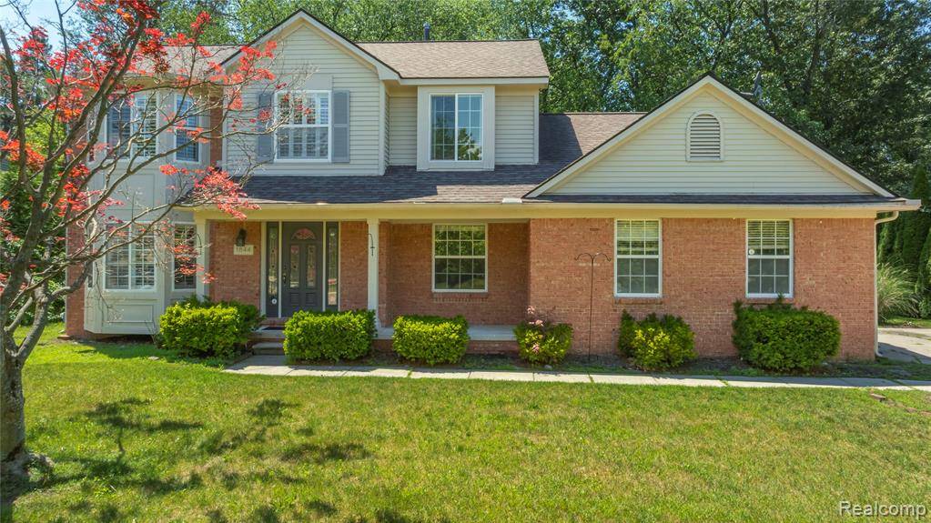 1844 Heron View Drive, West Bloomfield, MI 48324 3993