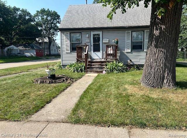 1107 E Hayes Avenue, Hazel Park, MI 48030 2620
