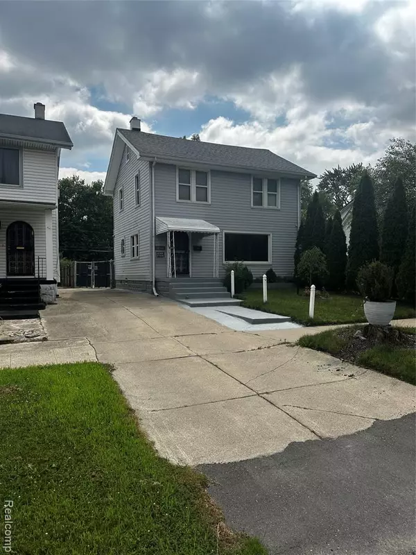 Highland Park, MI 48203 2155,18532 Riopelle Street