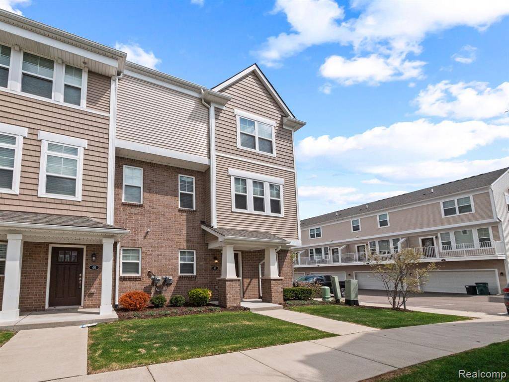 2500 Normandy Road, Royal Oak, MI 48073 1883