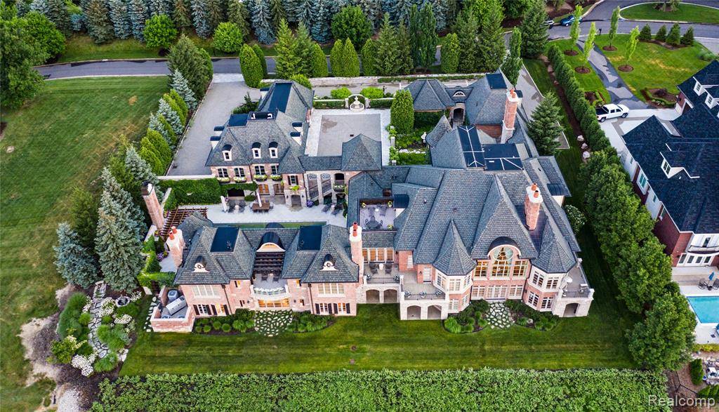 2756 Turtle Bluff Drive, Bloomfield Hills, MI 48302 0769