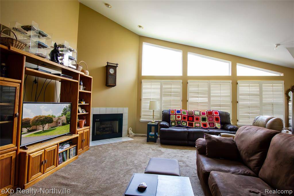 Livonia, MI 48152 6001,19201 Meadowridge Drive