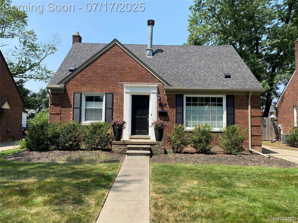 1417 N Maple Avenue, Royal Oak, MI 48067 4315
