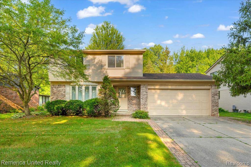Troy, MI 48083 5549,3455 Harmony Drive