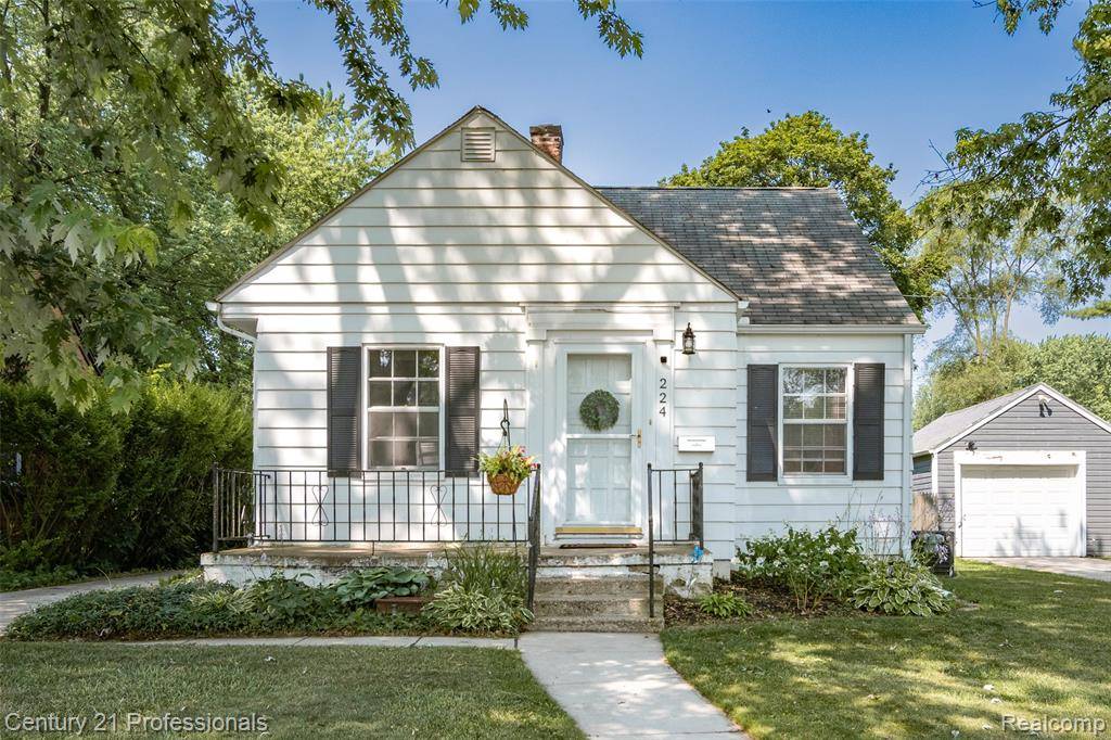 224 Starr Avenue, White Lake, MI 48341 1860