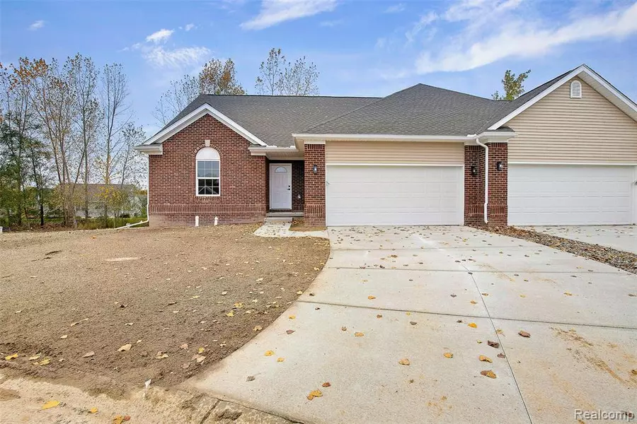 13339 Whispering Pines Court, Linden, MI 48451