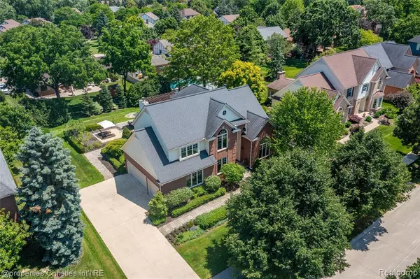 Novi, MI 48375 4770,22080 Chase Drive