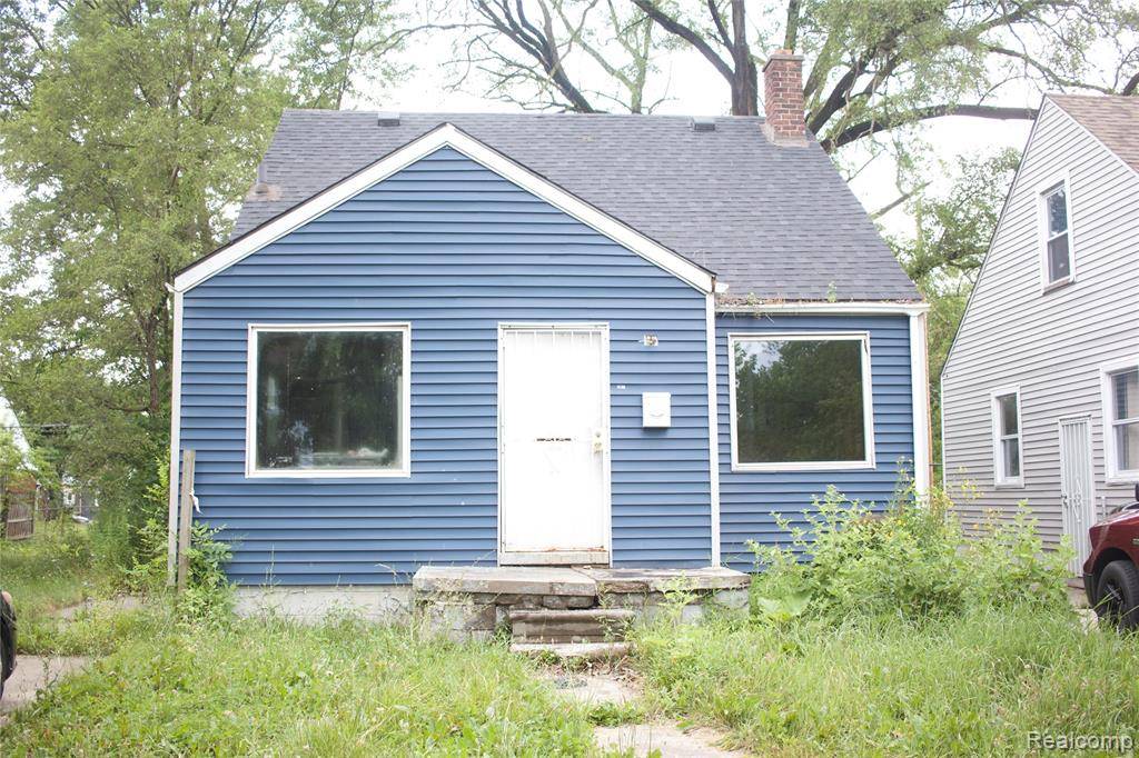 7401 Auburn Street, Detroit, MI 48228 3262