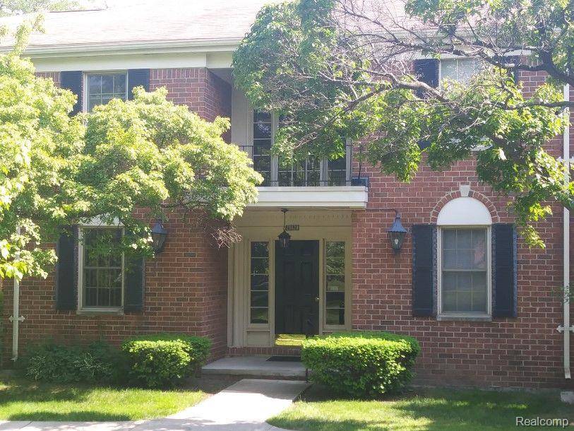 29628 Middlebelt Road, Farmington Hills, MI 48334