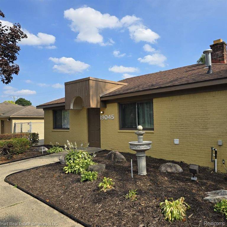 Southfield, MI 48075 2405,19045 W 10 Mile Road