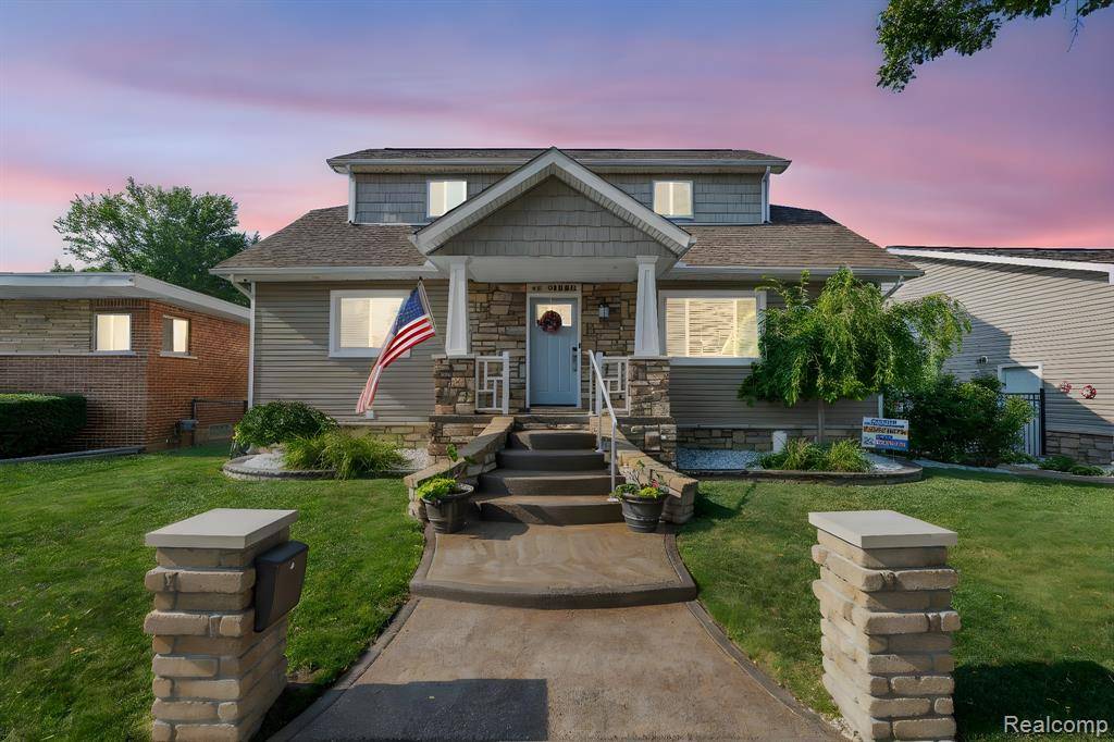 41 Gibbs Street, Mount Clemens, MI 48043 5960