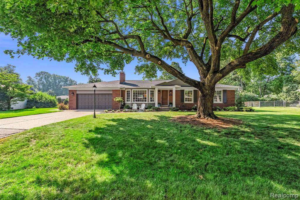 31671 Southview Street, Beverly Hills, MI 48025 4052